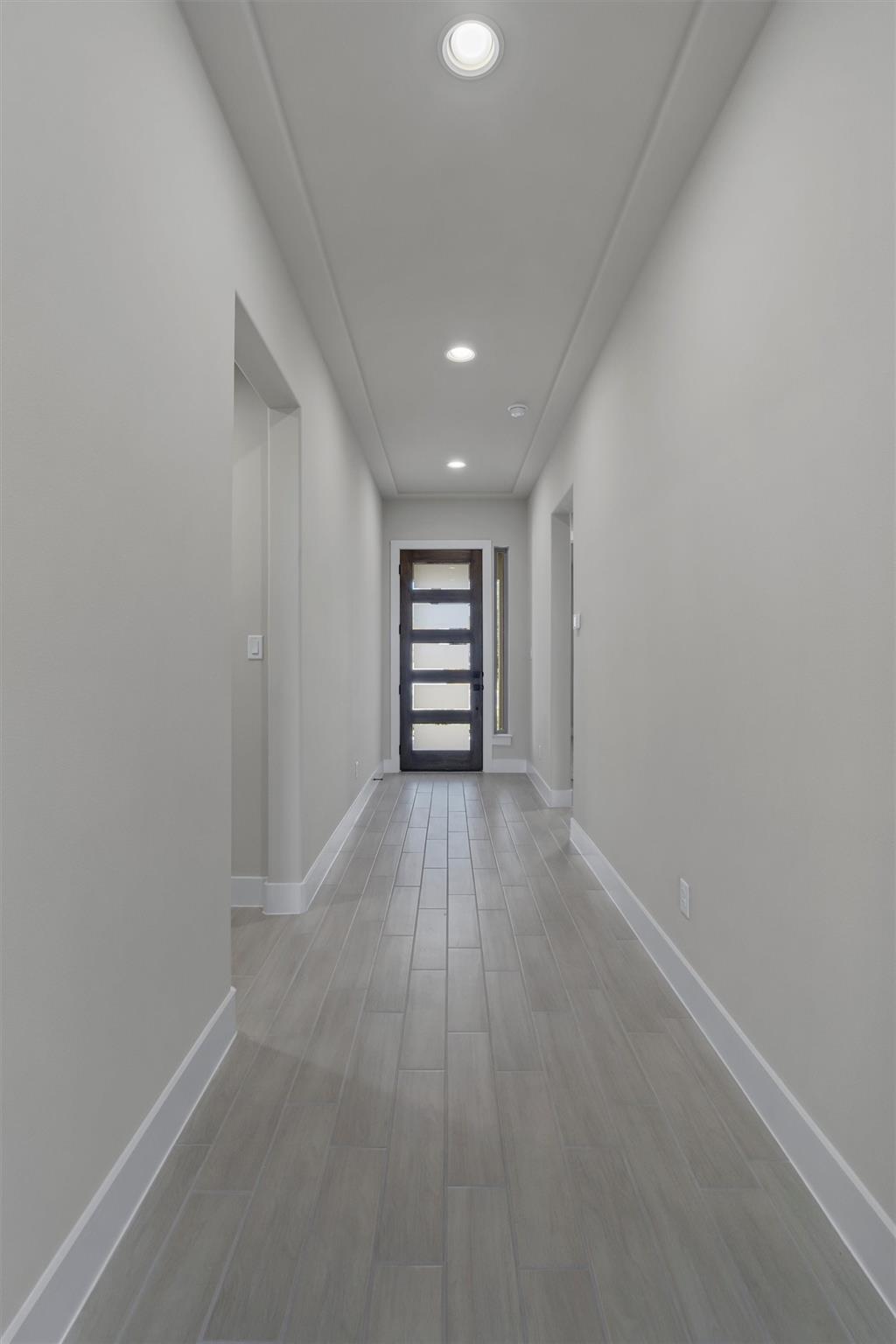 228 Scenic Hills Cir photo 3