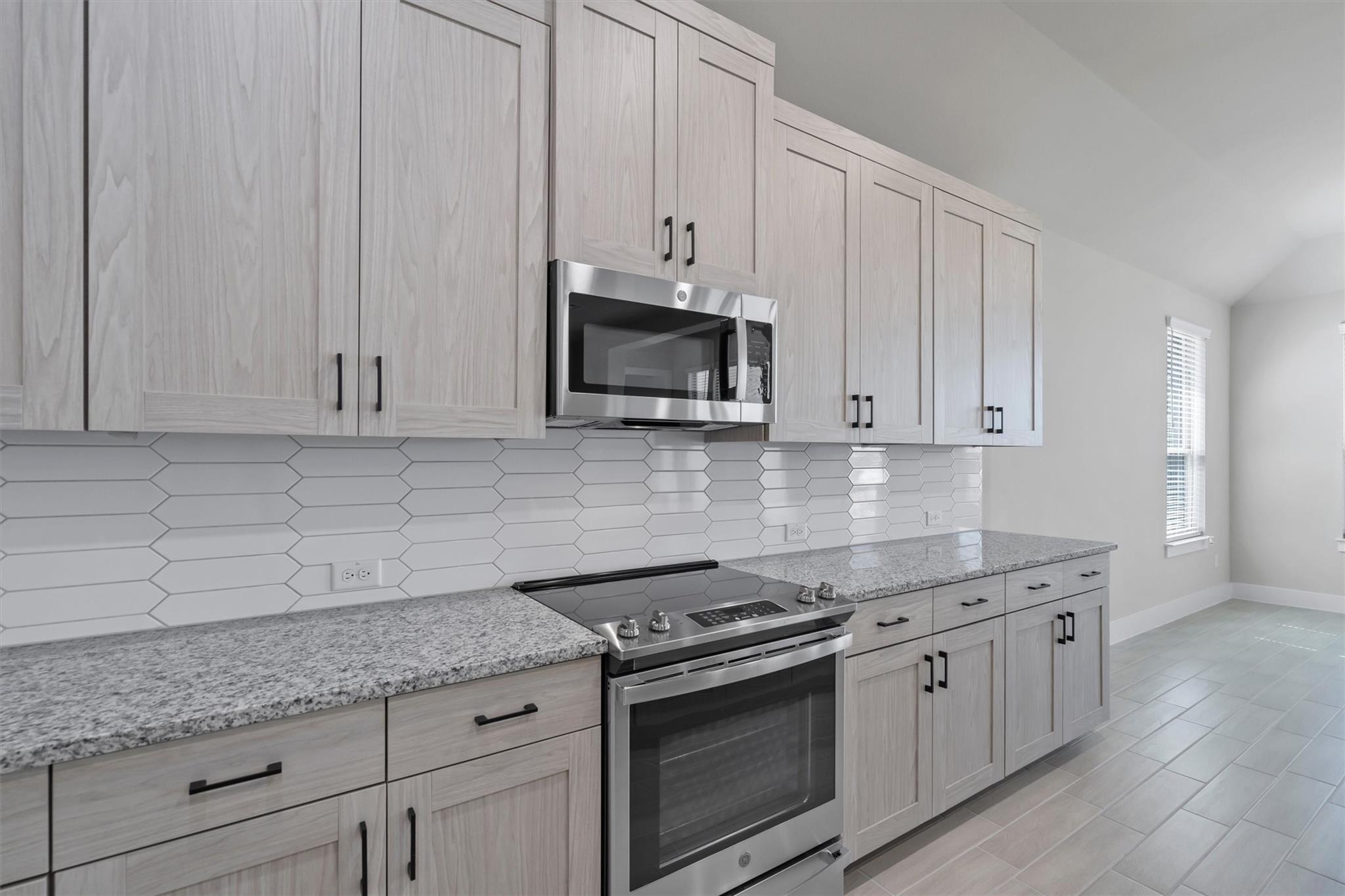 228 Scenic Hills Cir photo 9