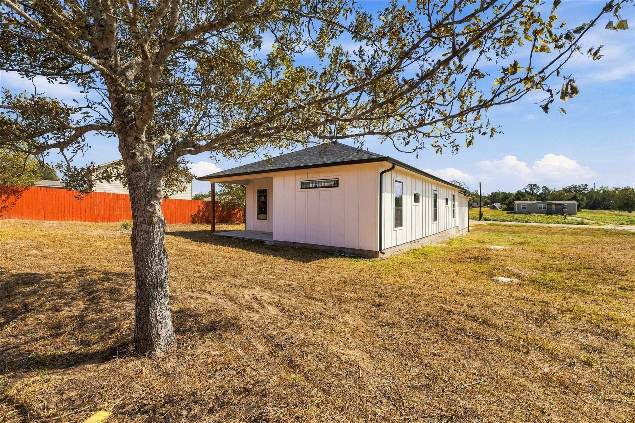 133 Esperanza Dr photo 5