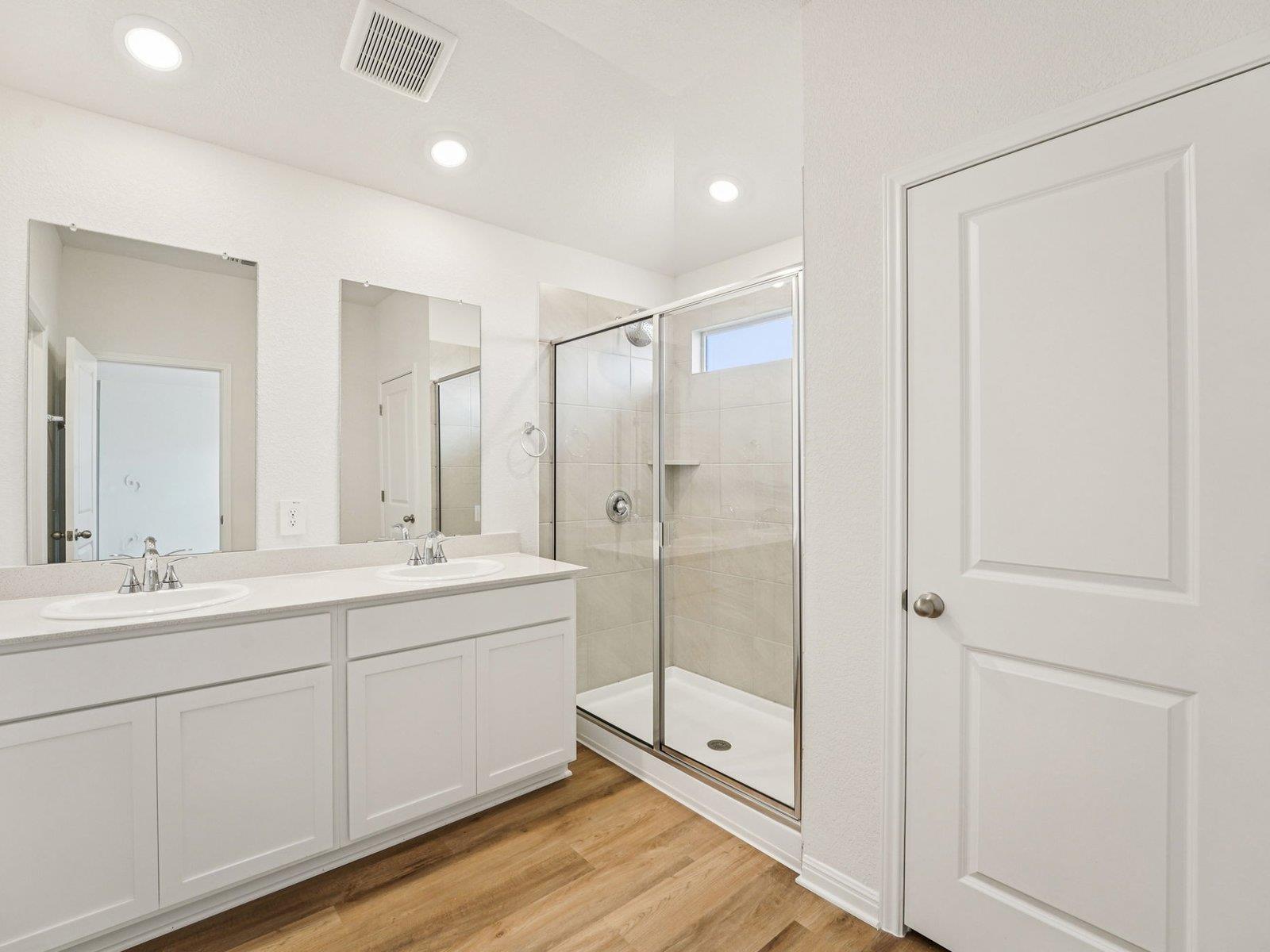 188 Leland Ave photo 12