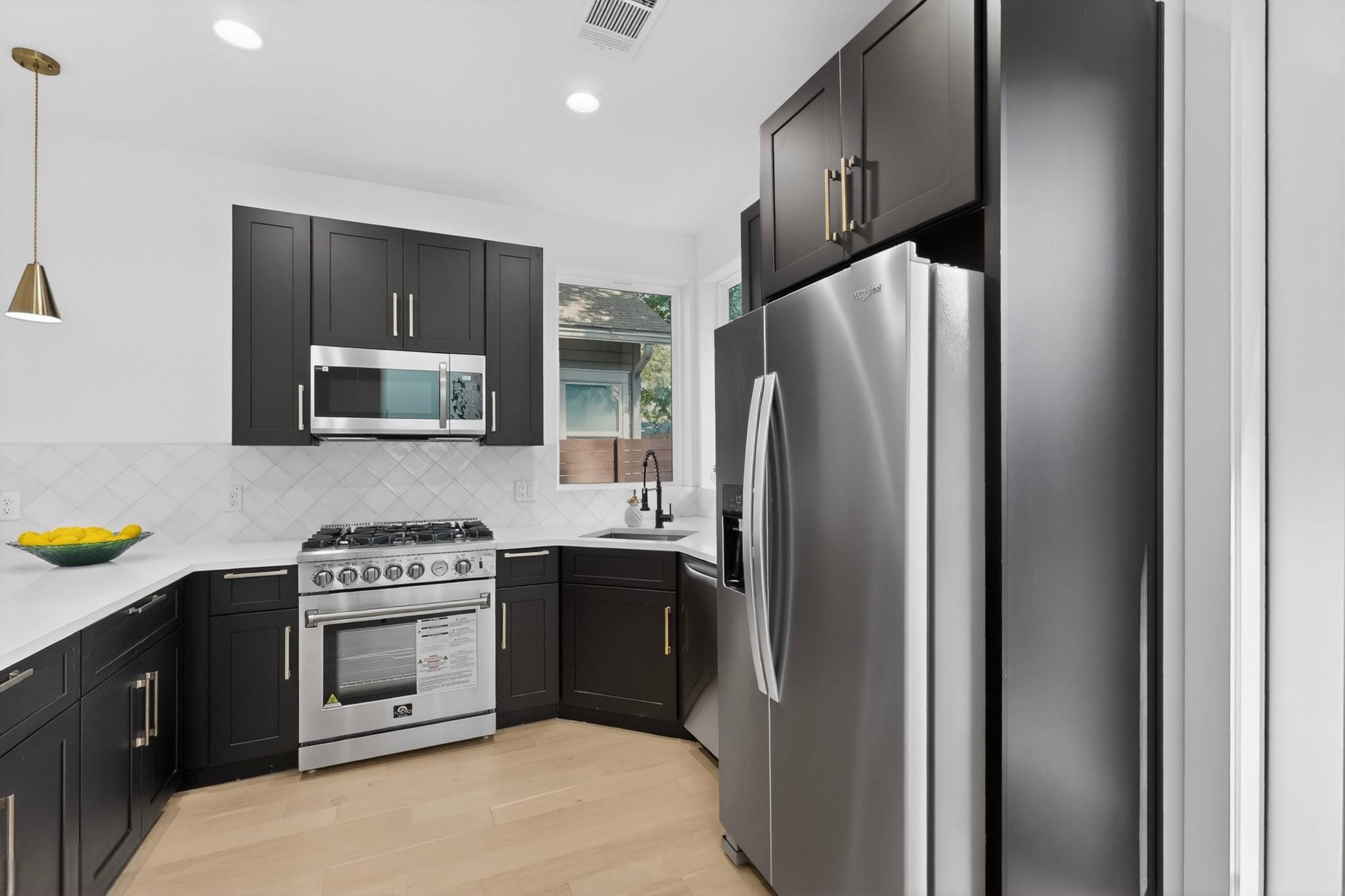1708 Canterbury St #B photo 7