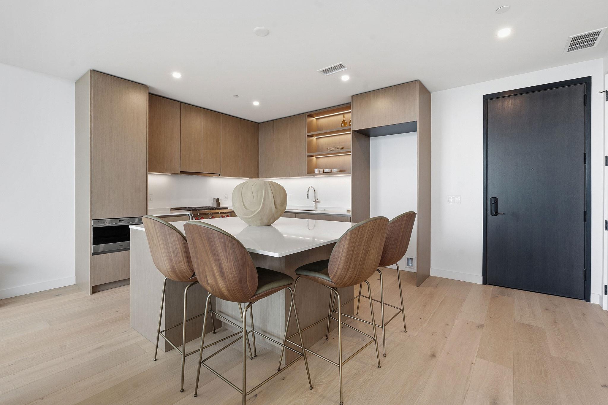 610 Davis St #4102 photo 10