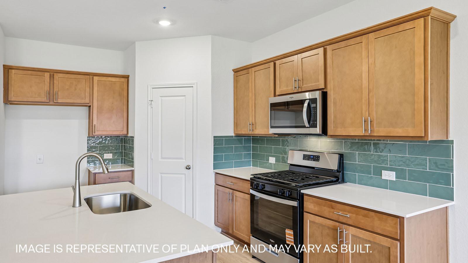 2540 Whittler Rd photo 11