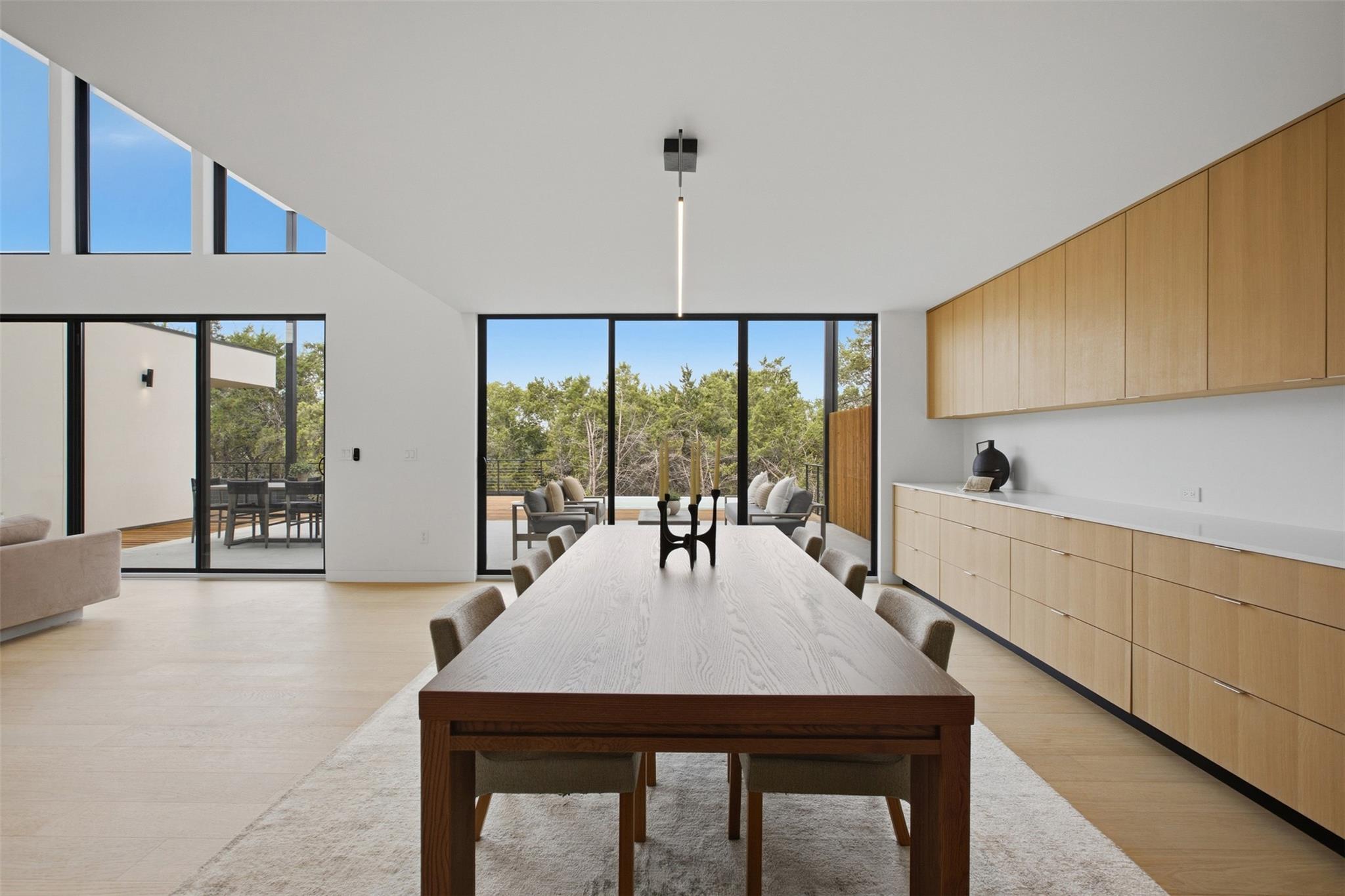 121 Clubhouse Dr photo 11
