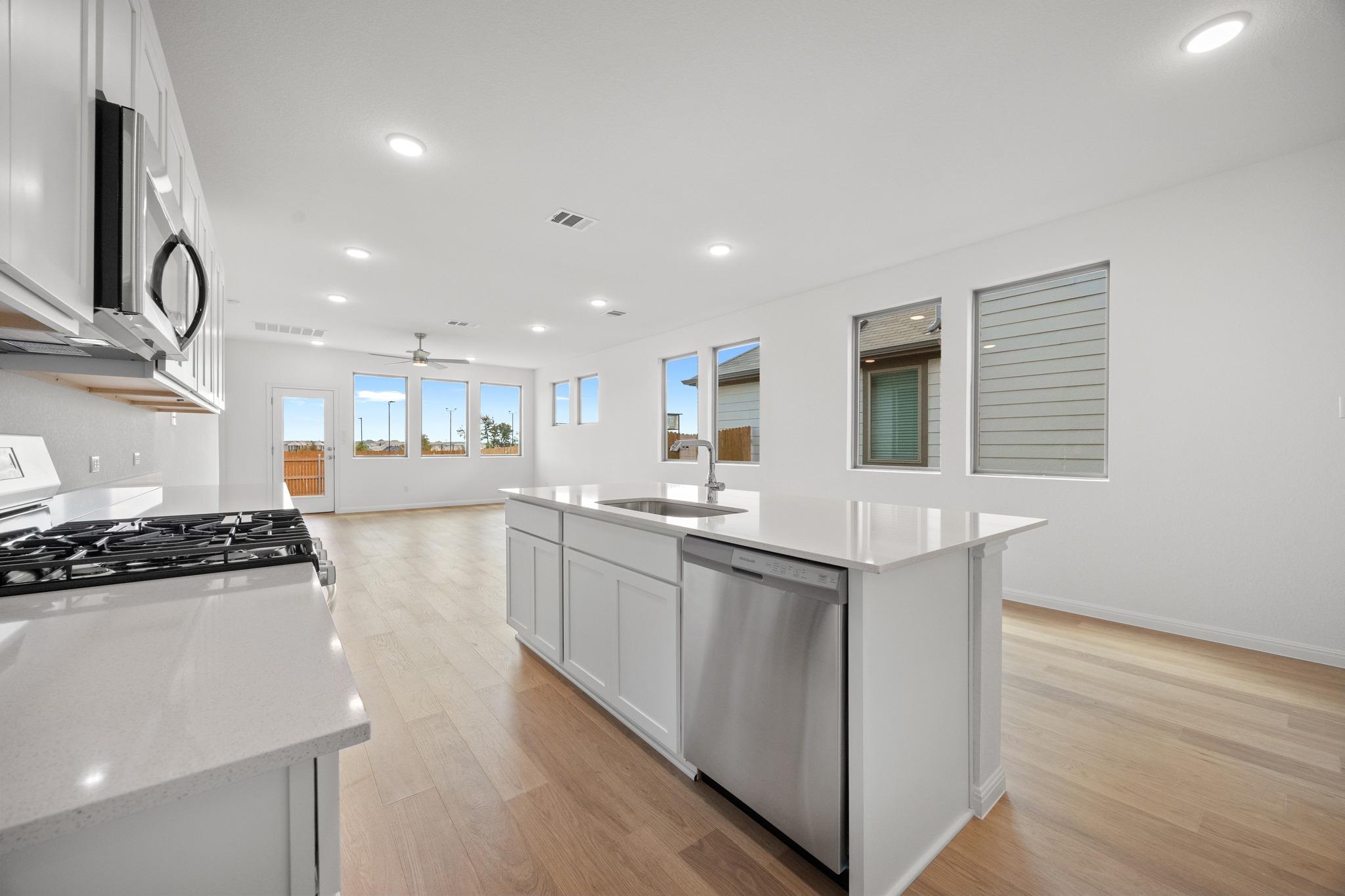 5621 Koshoa Dr photo 4