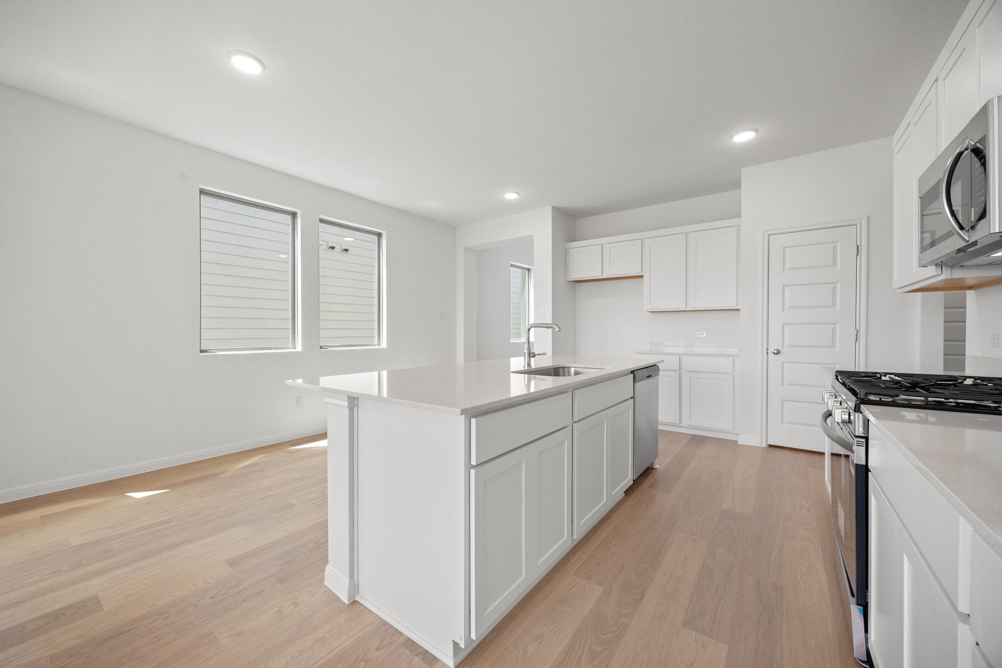 5621 Koshoa Dr photo 6