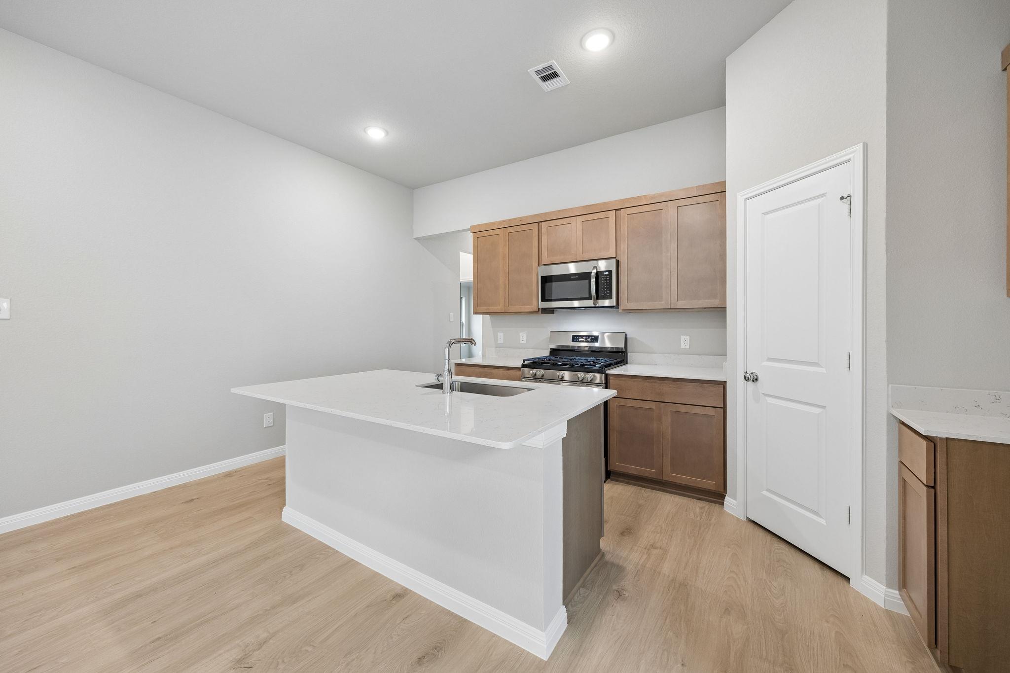 5713 Koshoa Dr photo 5