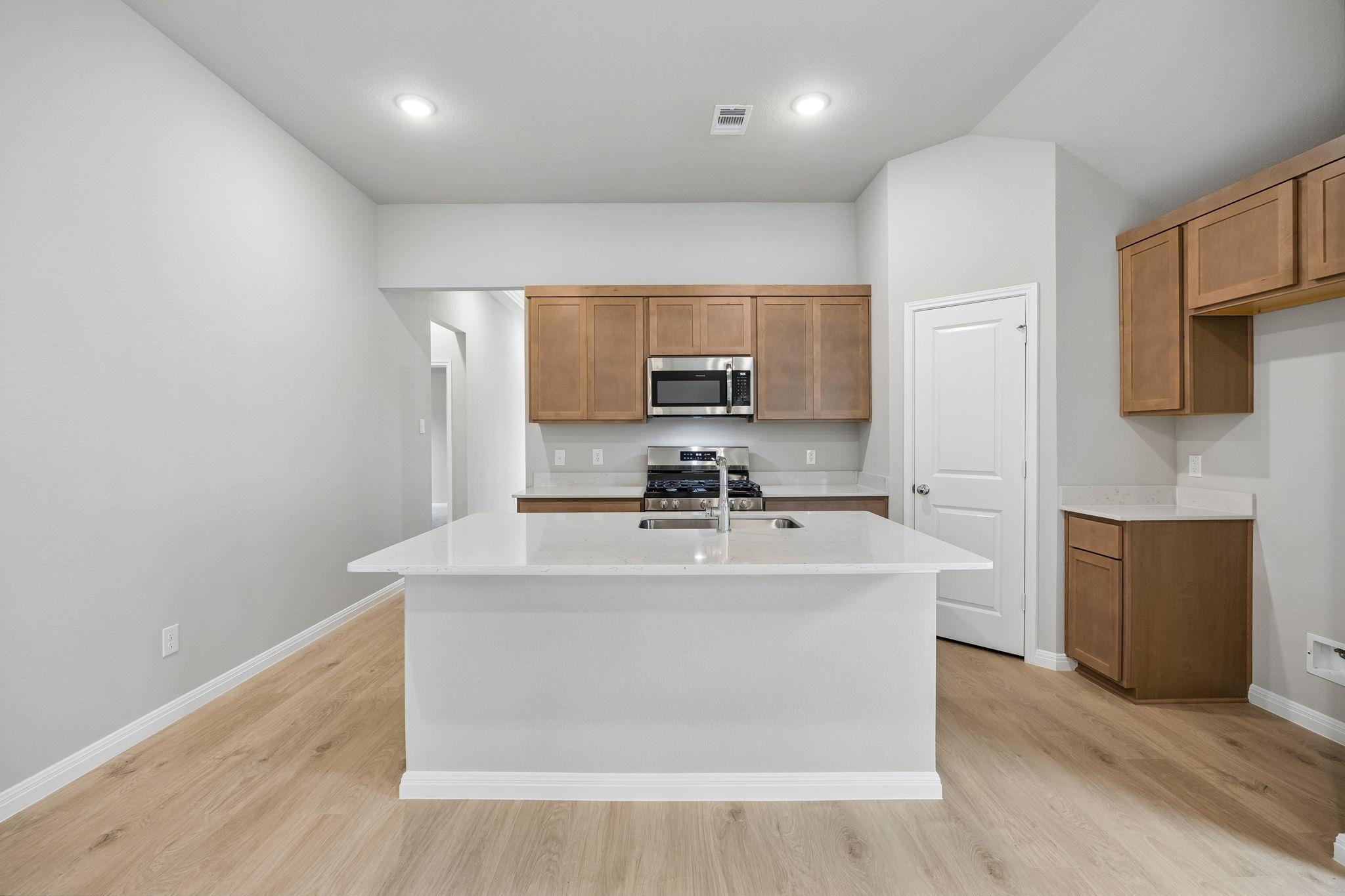 5713 Koshoa Dr photo 6