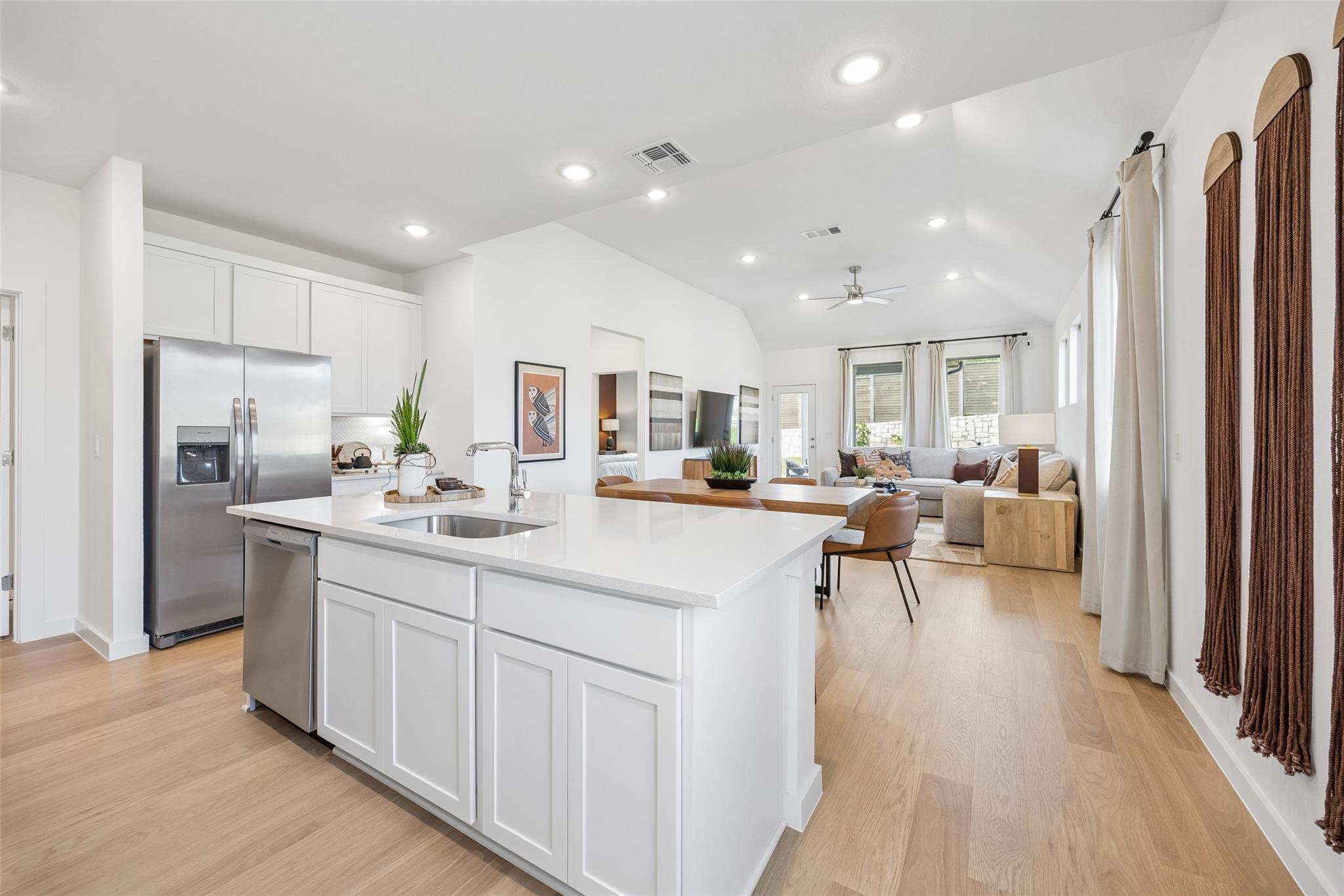 10912 True Valor Dr photo 3