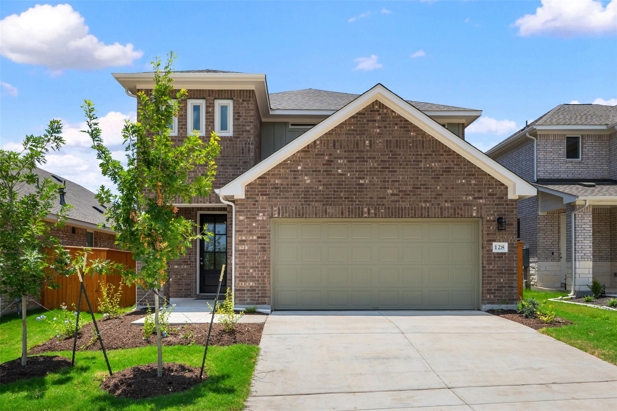 310 Possumhaw Ln