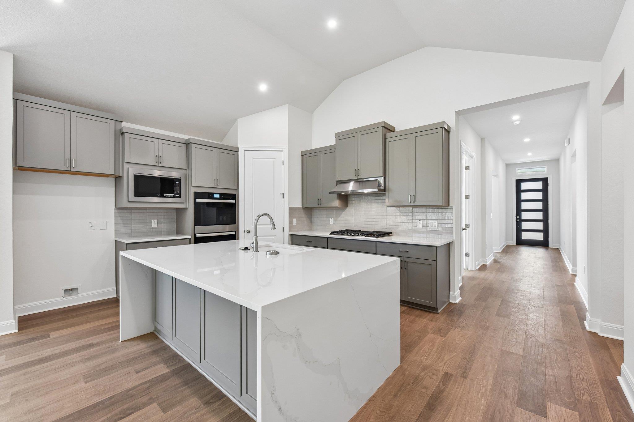 173 Comfort Dr photo 5