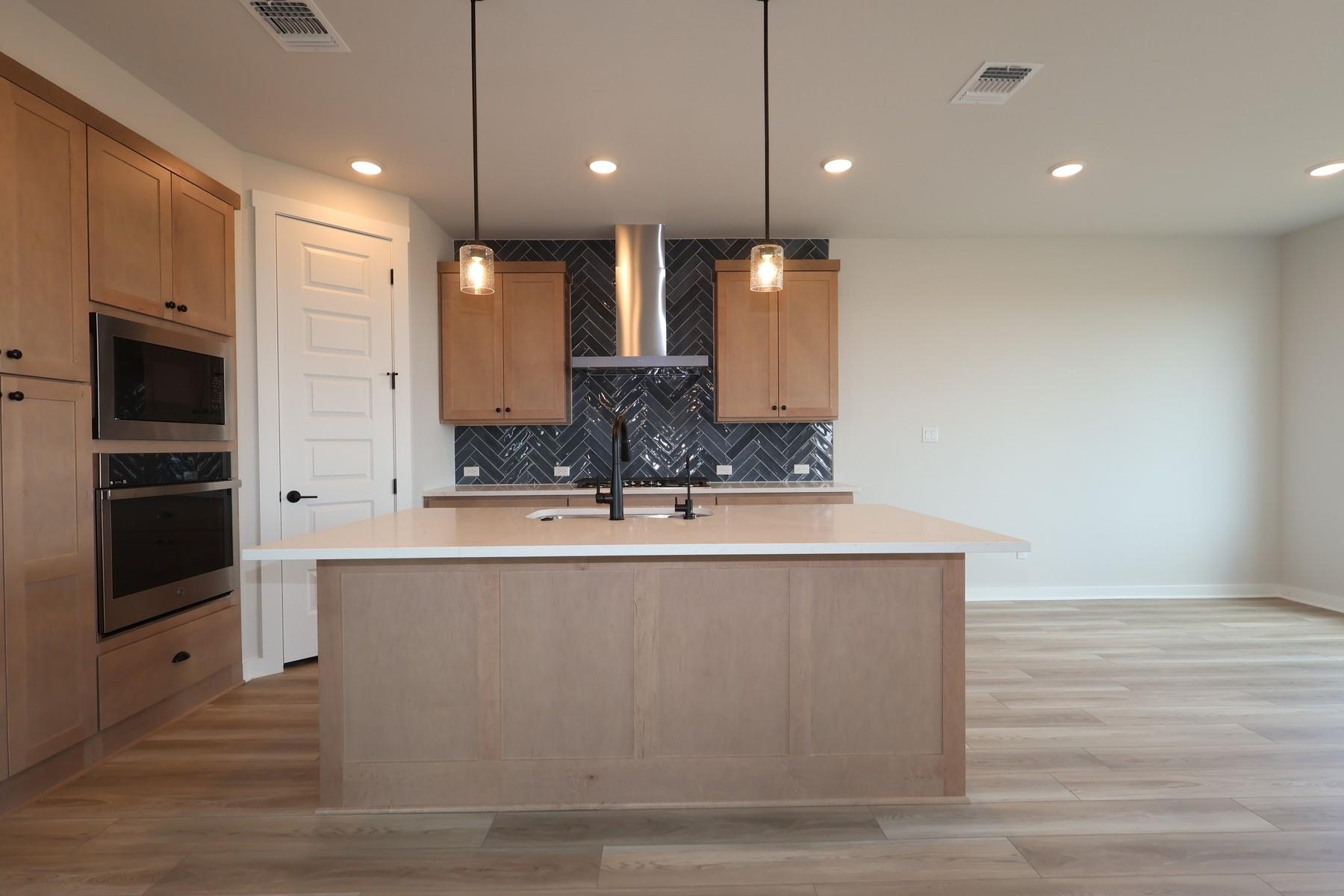 13115 Cerulean Spring Dr photo 5