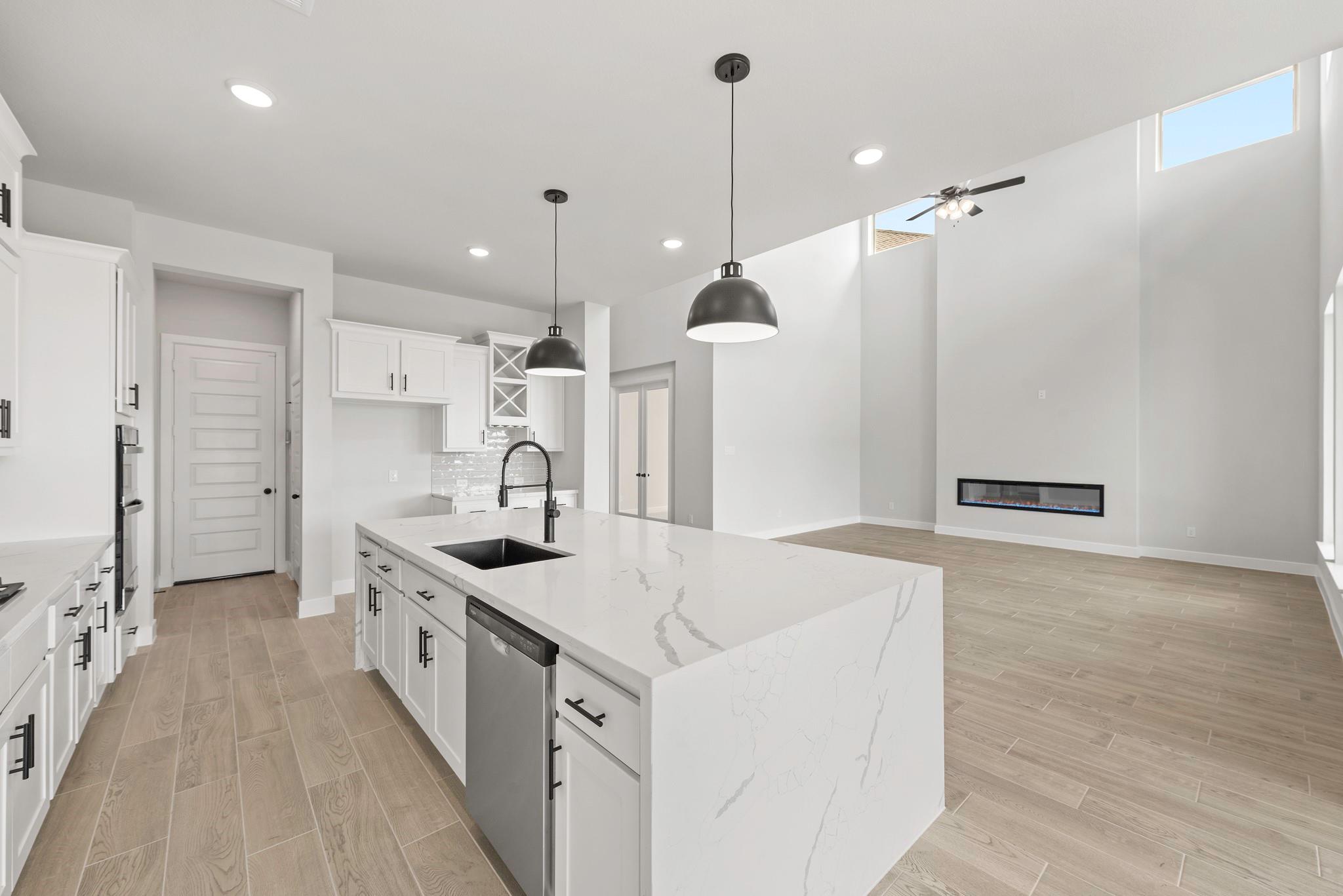 15009 Peach Rise Dr photo 8