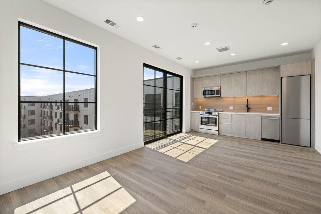 4315 S Congress Ave #224