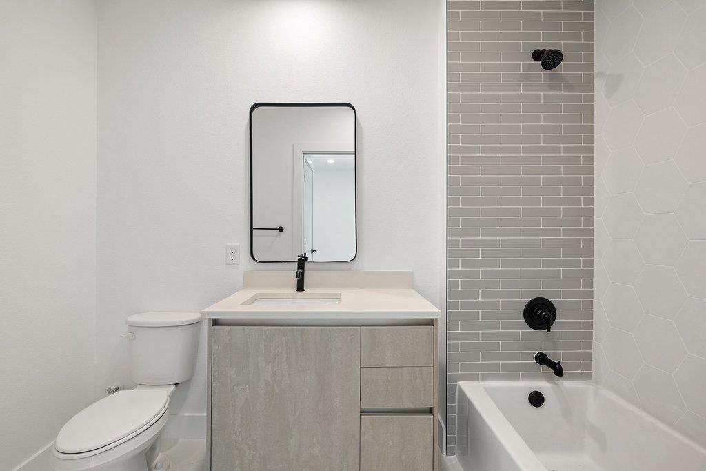4315 S Congress Ave #224 photo 7